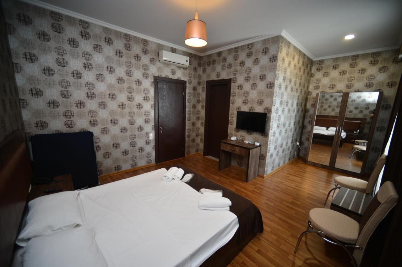 Green Hotel Batumi Luaran gambar