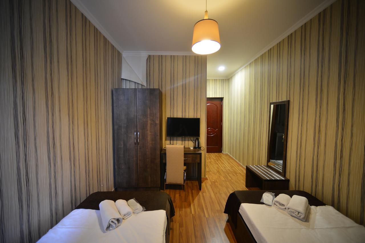 Green Hotel Batumi Luaran gambar