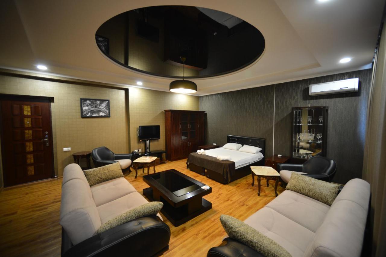 Green Hotel Batumi Luaran gambar